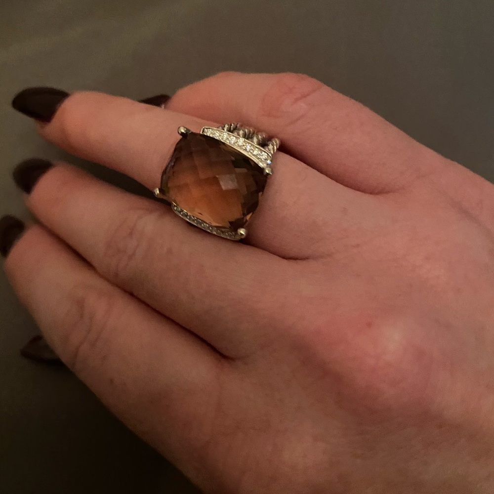 STUNNING authentic David Yurman Topaz Wheaton